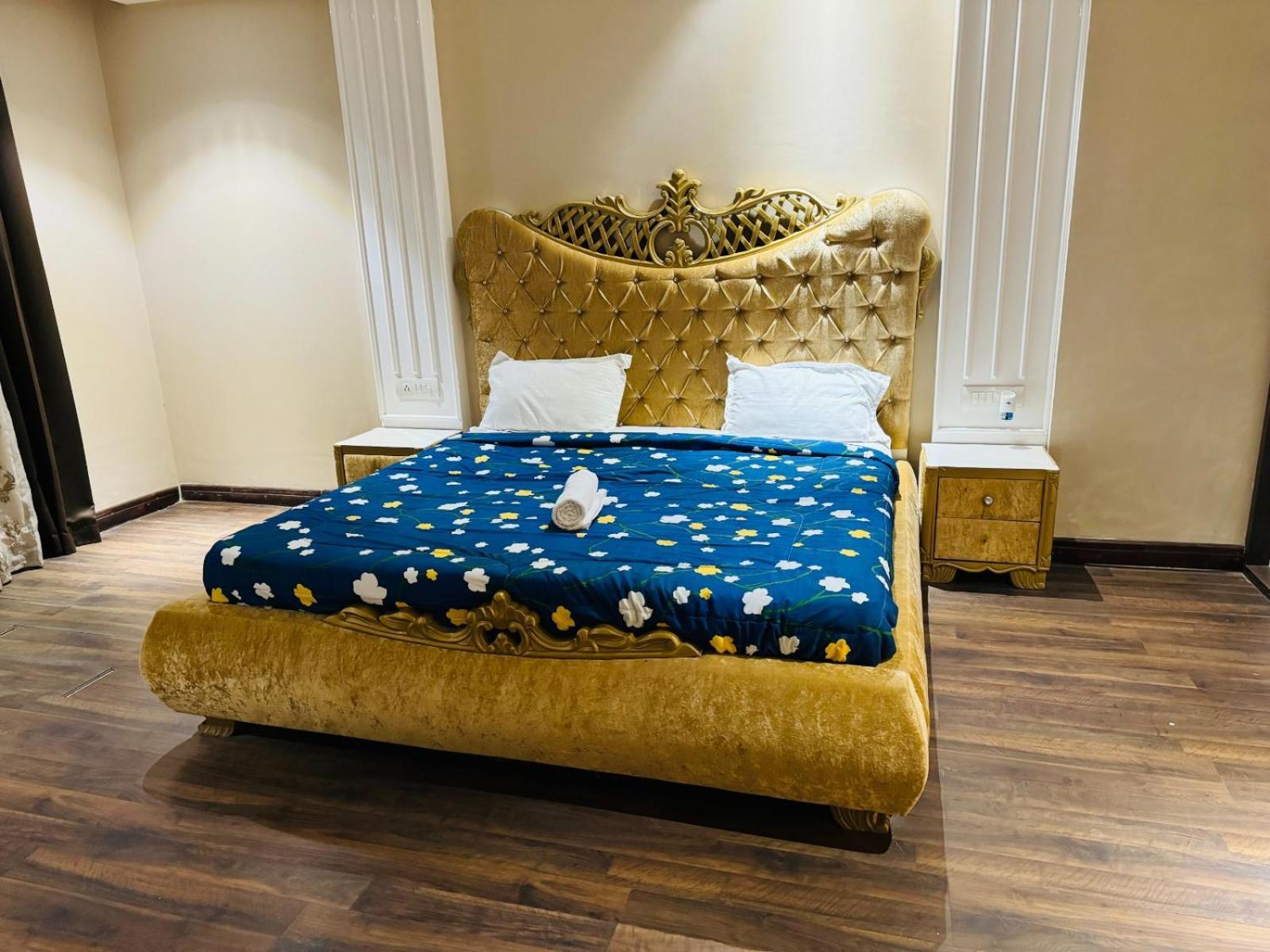 The Pearl Hotel Sirsa 외부 사진